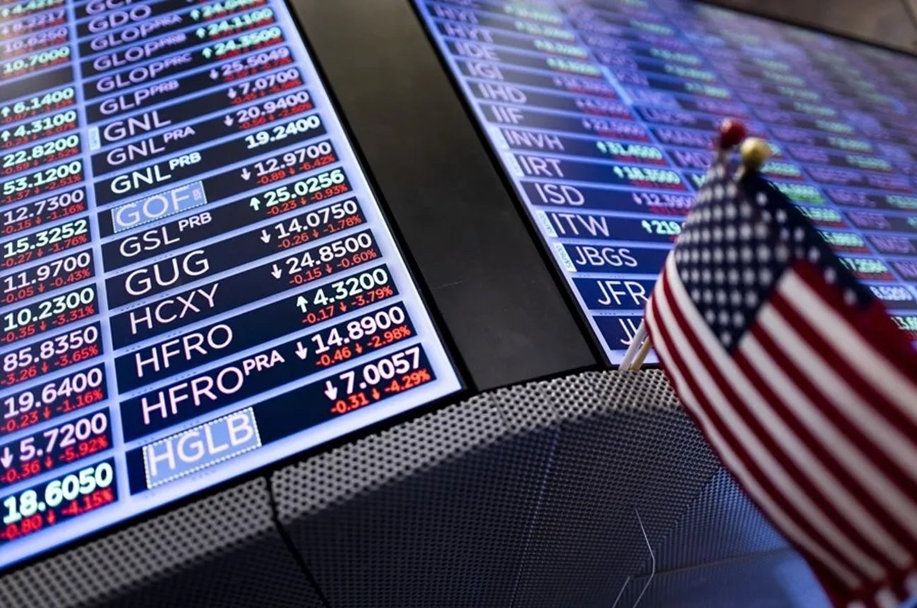Economía mundial en alerta: Trump desata nuevo conflicto comercial y hunde las bolsas