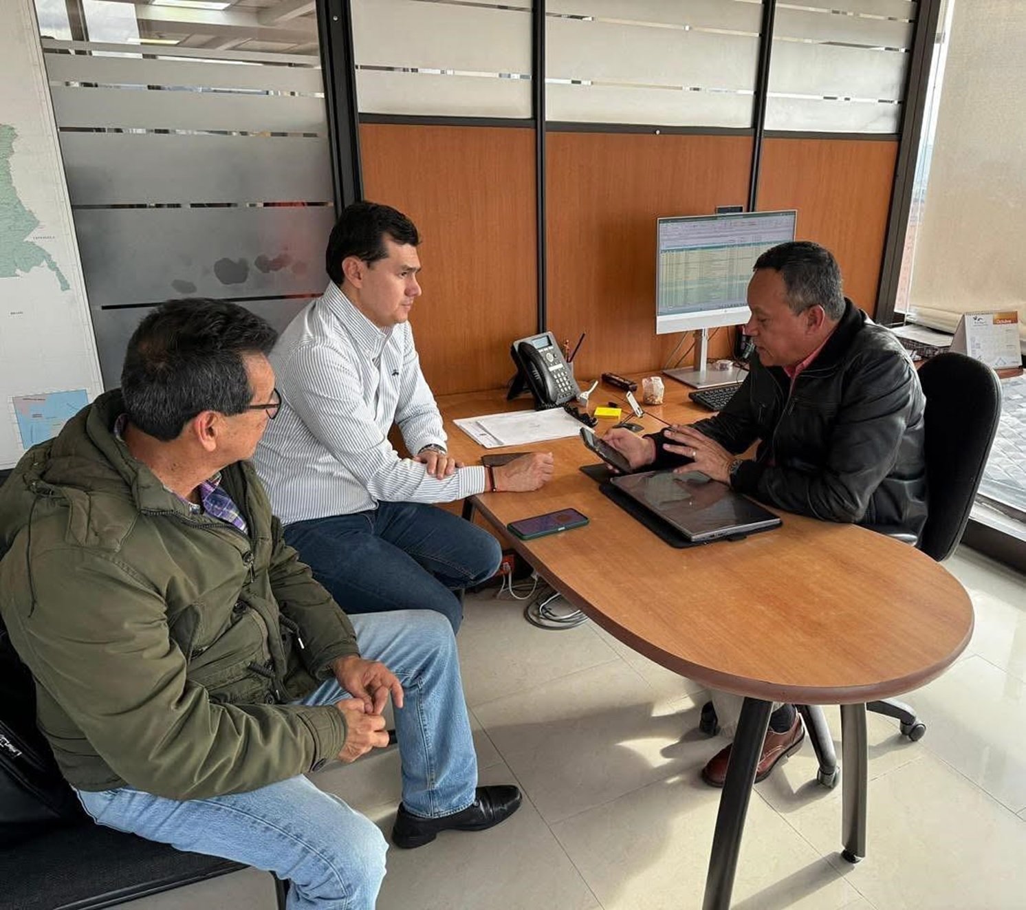 Neiva avanza con fuerza: alcalde Germán Casagua impulsa proyectos estratégicos en salud, transporte y sostenibilidad
