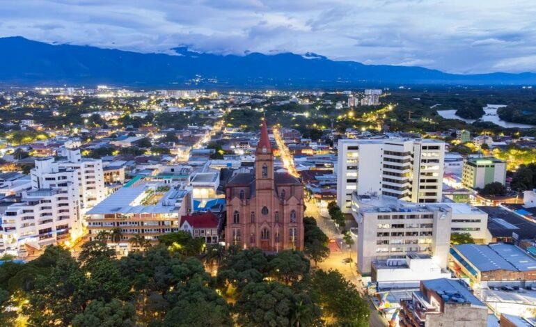 Neiva regresa a primera categoría luego de proceso de saneamiento fiscal