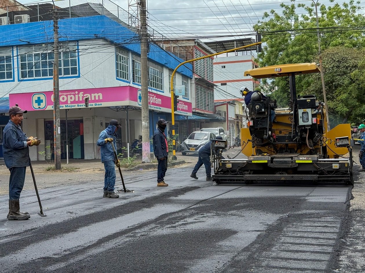 Intervención en la calle 7 mejora la seguridad vial en Neiva